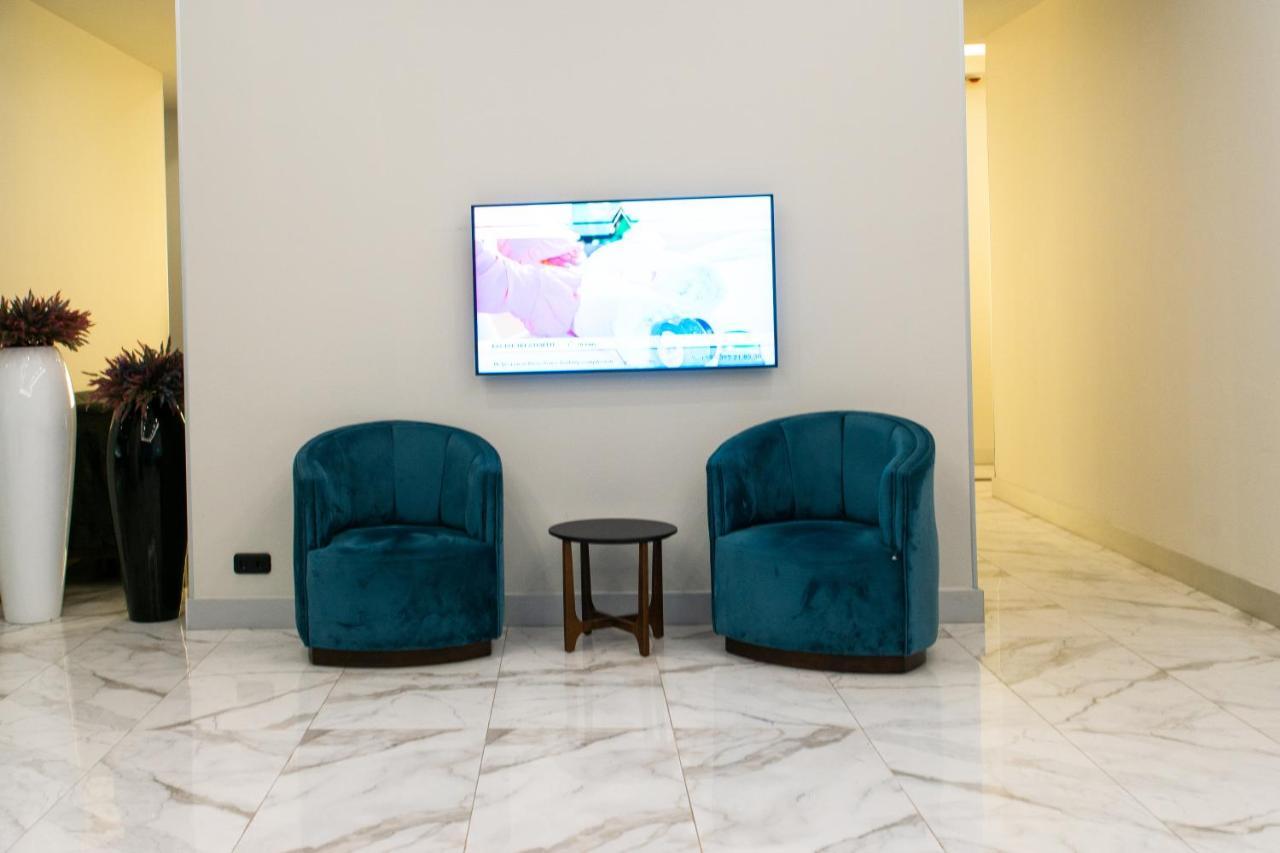 Orbi City - Aparthotel Near The Beach Batumi Exterior photo